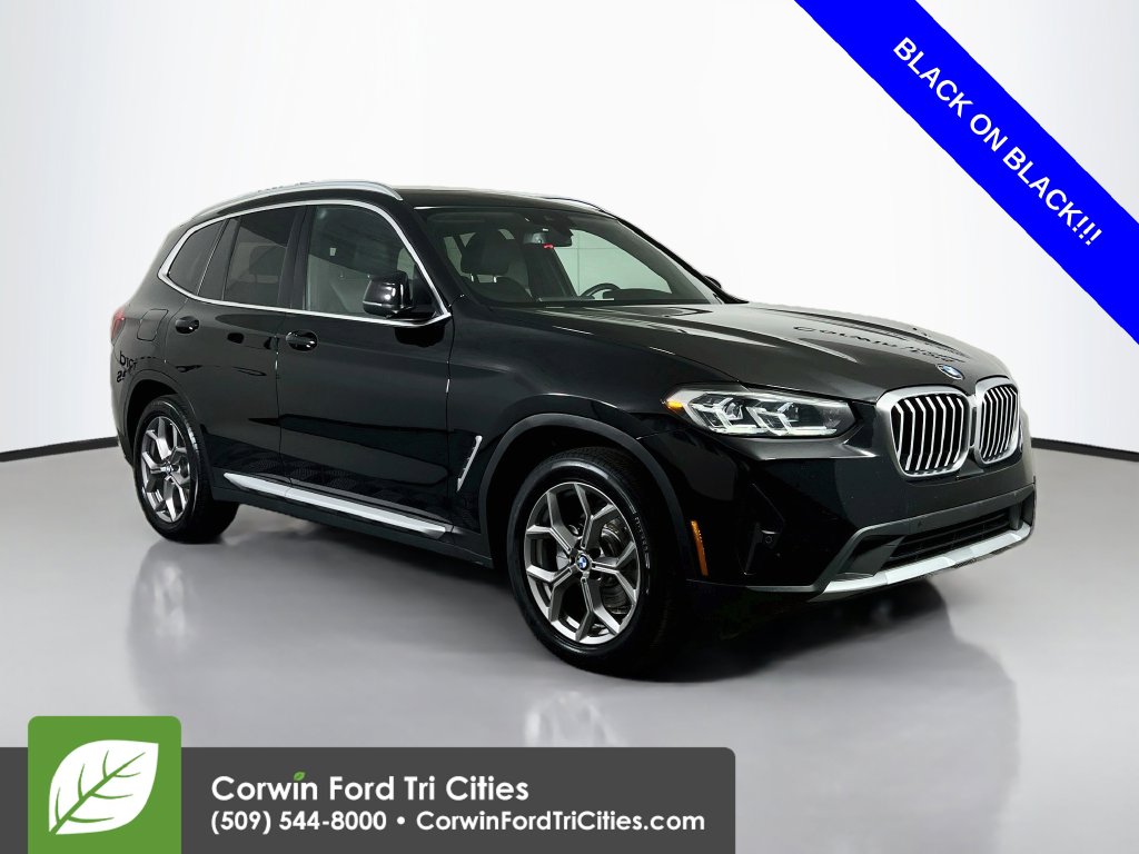2023 BMW X3 30i