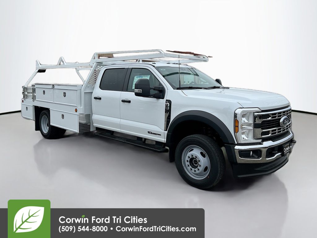 2026 Ford F-550 Super Duty Chassis Cab XL's photo