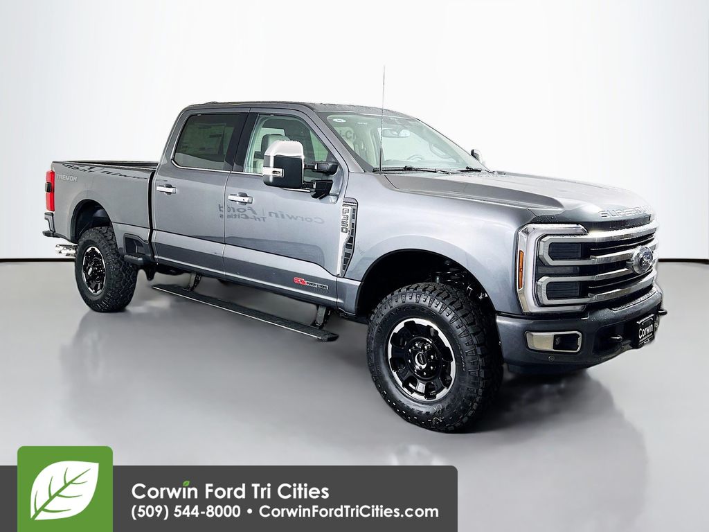 2026 Ford F-350 Super Duty Platinum's photo