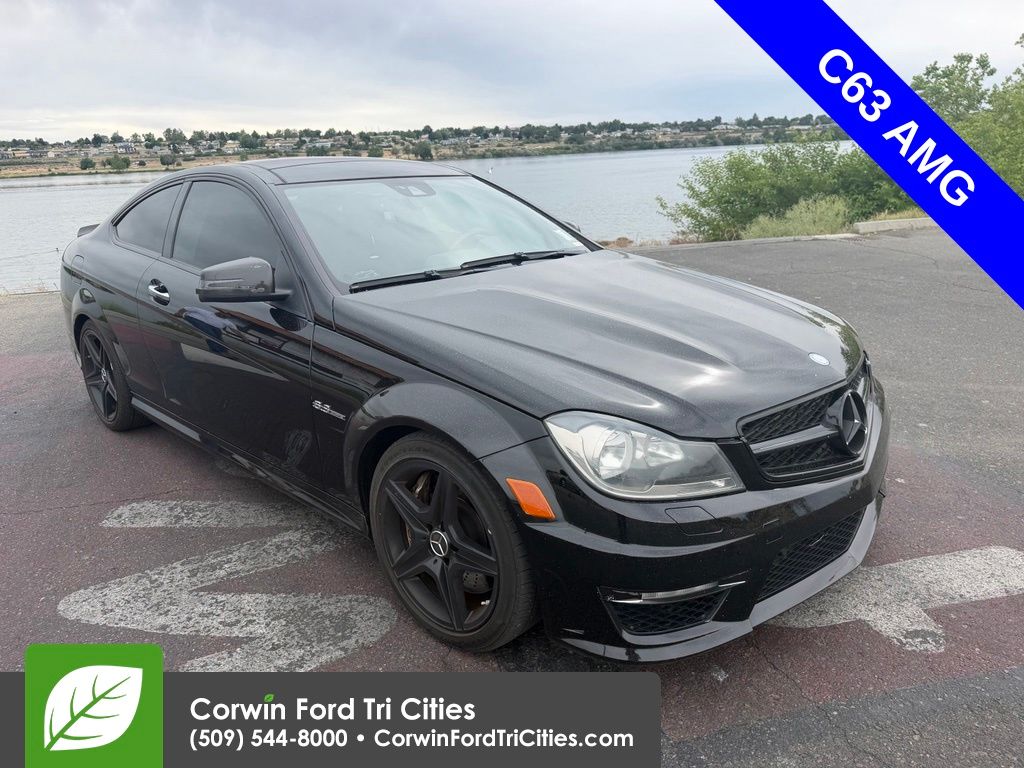 2012 Mercedes-Benz C-Class C63 AMG Black Series's photo
