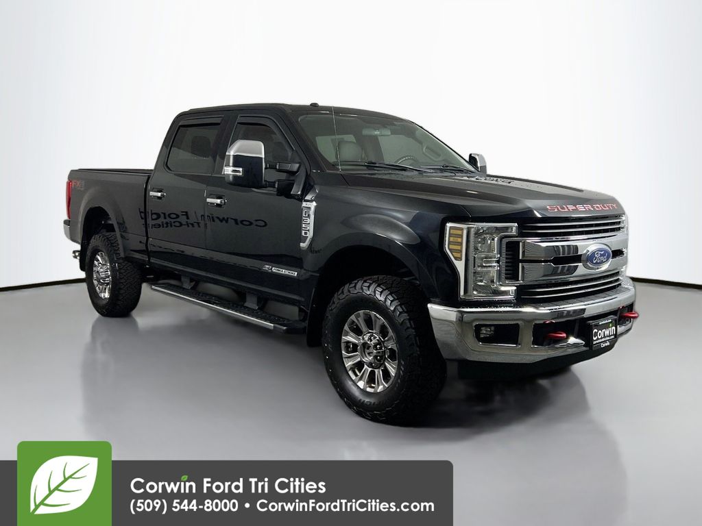 2019 Ford F-350 Super Duty XLT's photo