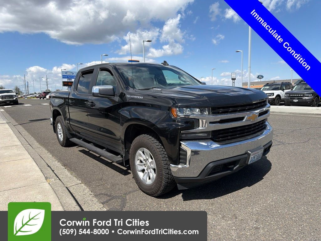 2021 Chevrolet Silverado 1500 LT 4WD Crew Cab Short Box's photo