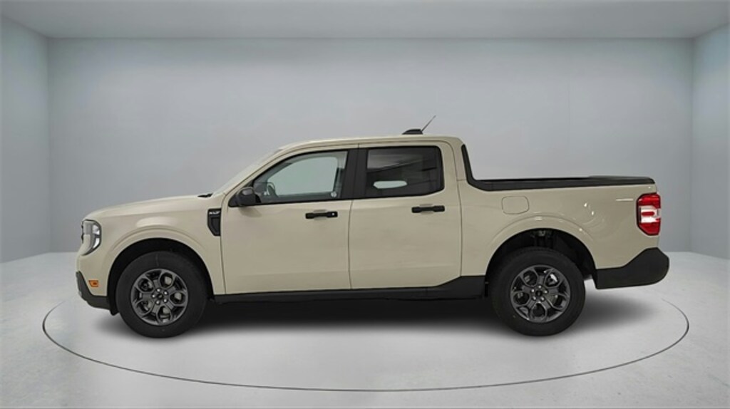 New 2025 Ford Maverick XLT Truck