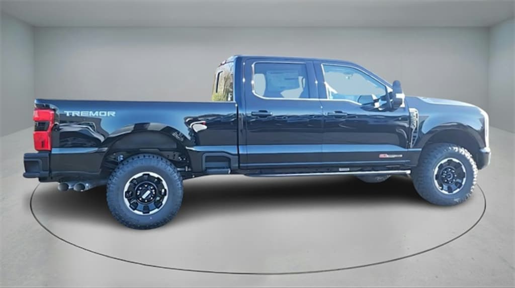 New 2026 Ford F-250SD Lariat Truck