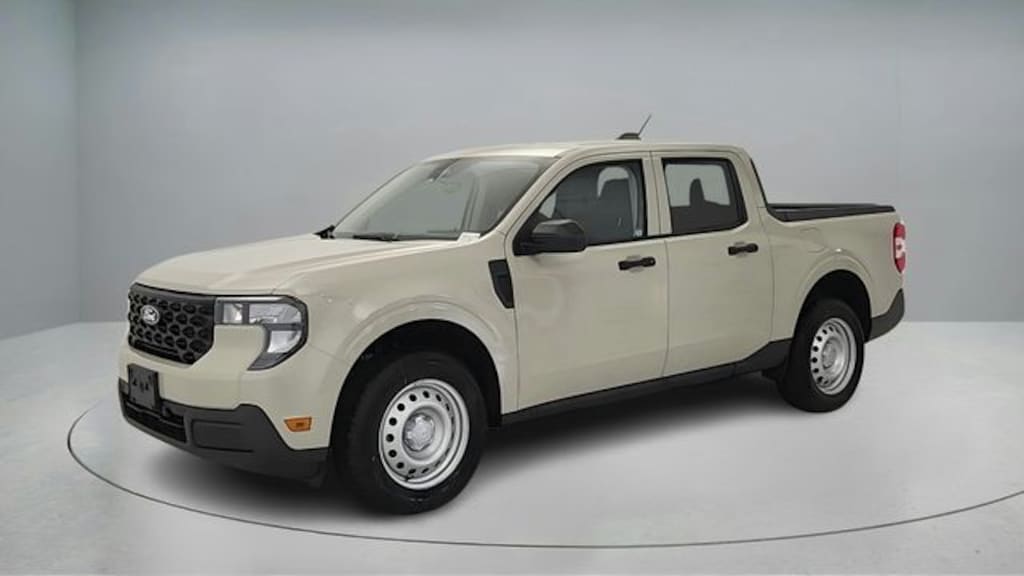 New 2025 Ford Maverick XL Truck