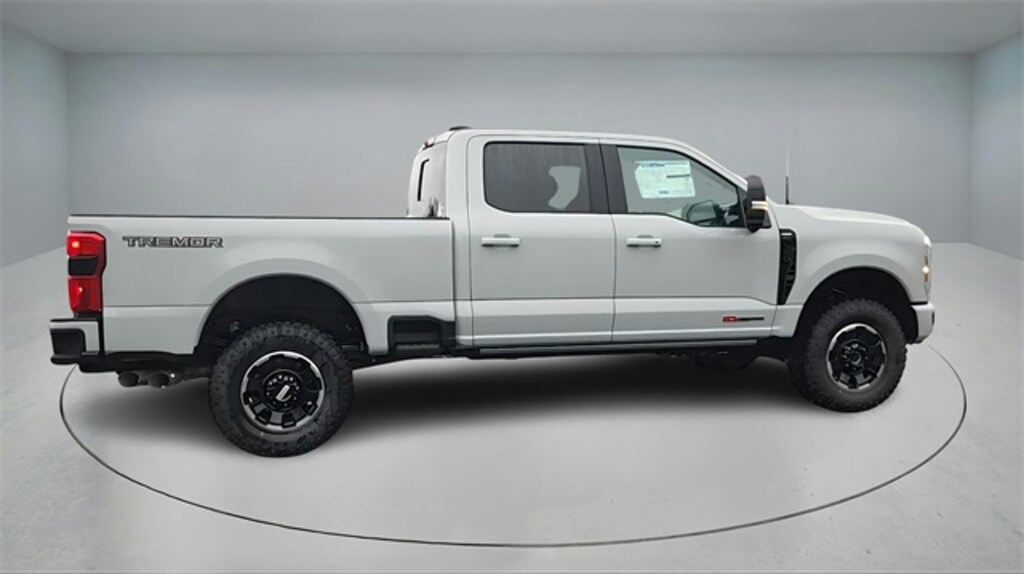 New 2026 Ford F-350SD Lariat Truck