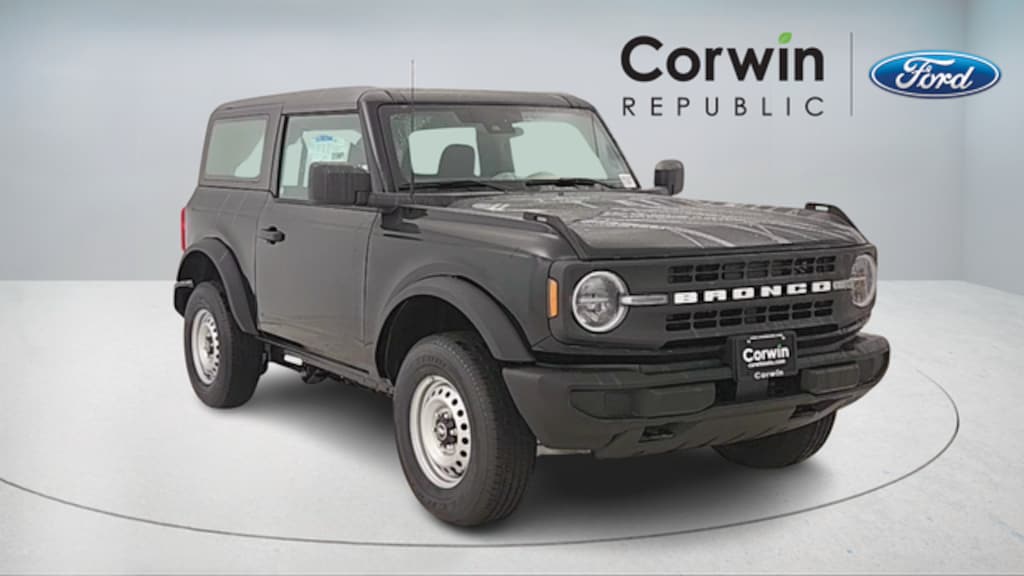 New 2025 Ford Bronco Base SUV