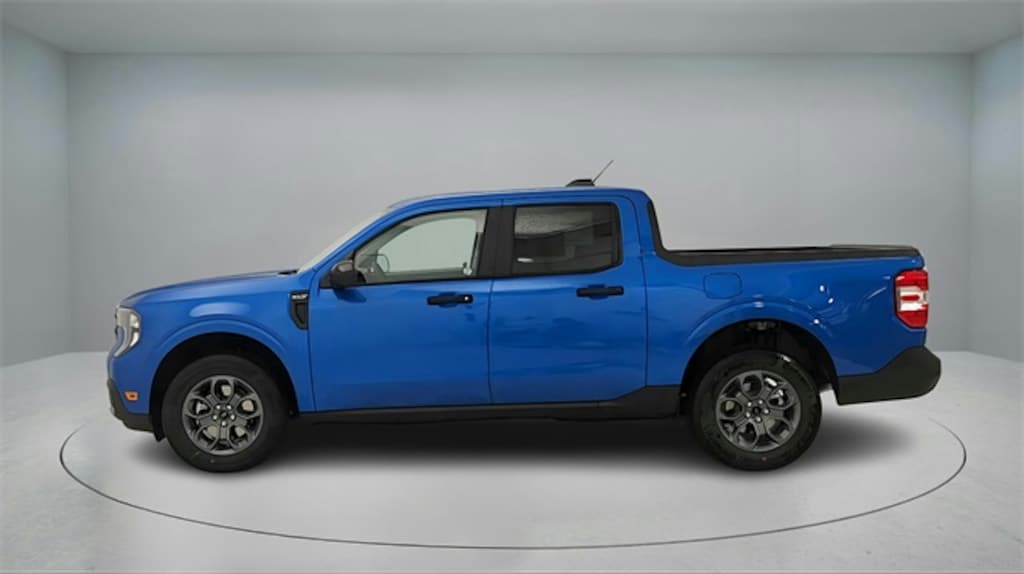 New 2025 Ford Maverick XLT Truck