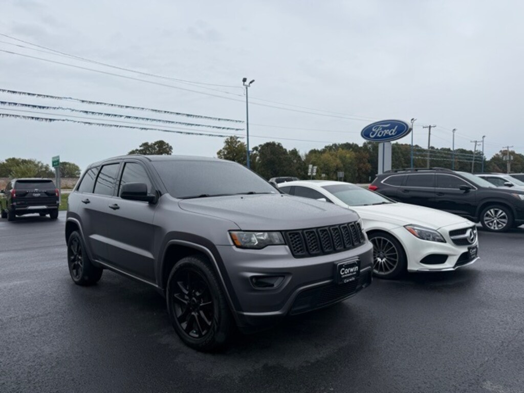 Used 2018 Jeep Grand Cherokee Altitude SUV