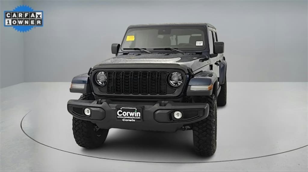 Used 2025 Jeep Gladiator Willys Truck