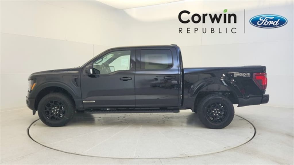 Used 2024 Ford F-150 XLT Truck