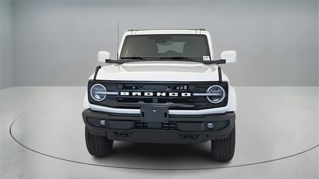 New 2025 Ford Bronco Outer Banks SUV