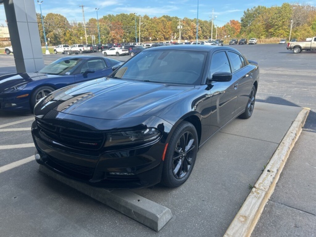 Used 2022 Dodge Charger SXT Sedan