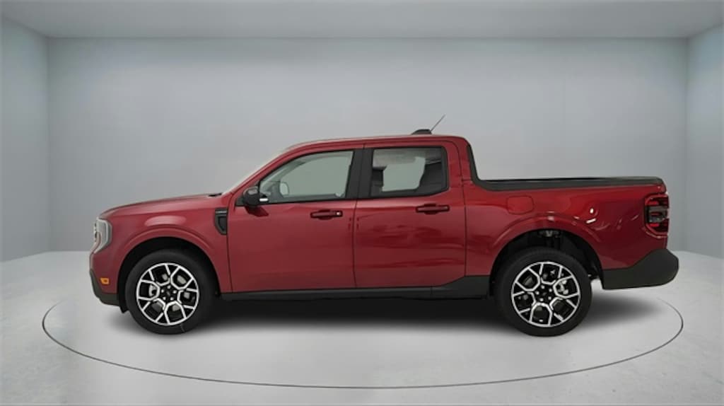 New 2025 Ford Maverick Lariat Truck