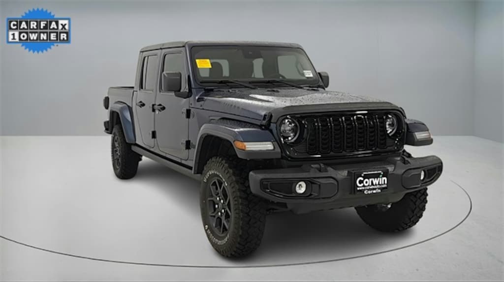 Used 2025 Jeep Gladiator Willys Truck
