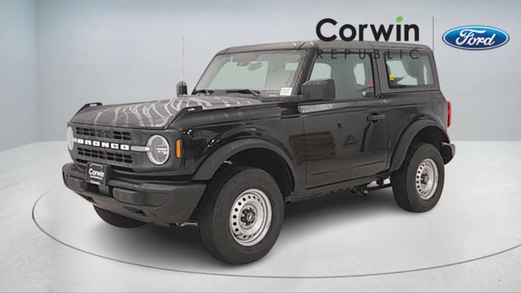 New 2025 Ford Bronco Base SUV