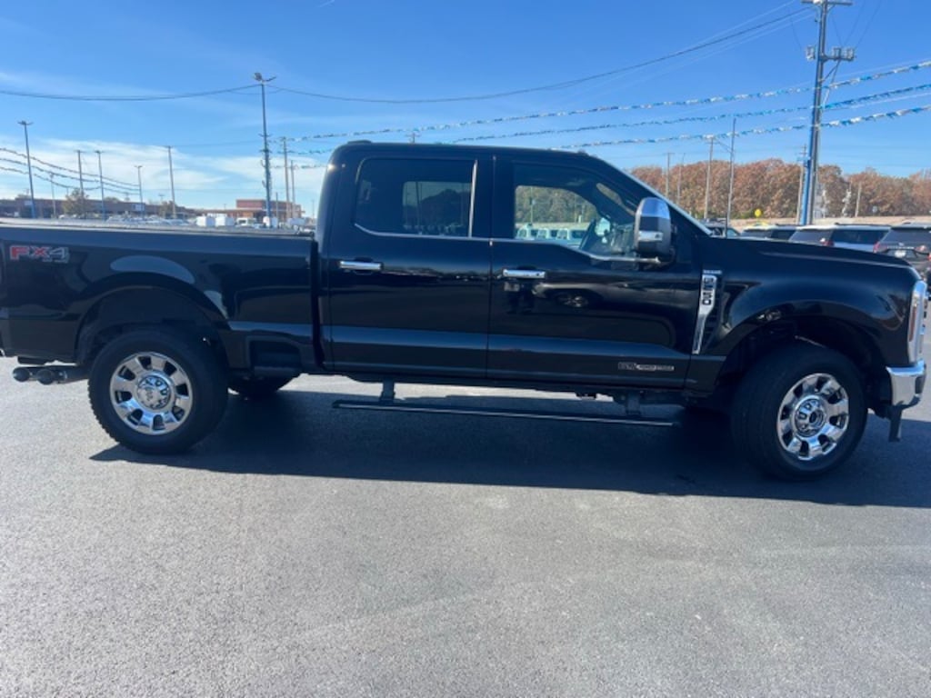 Used 2024 Ford F-250SD King Ranch Truck