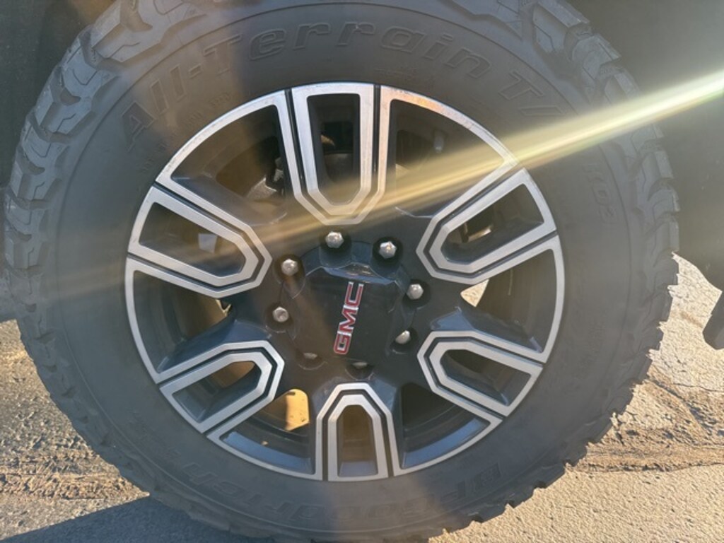 Used 2022 GMC Sierra 2500HD AT4 Truck