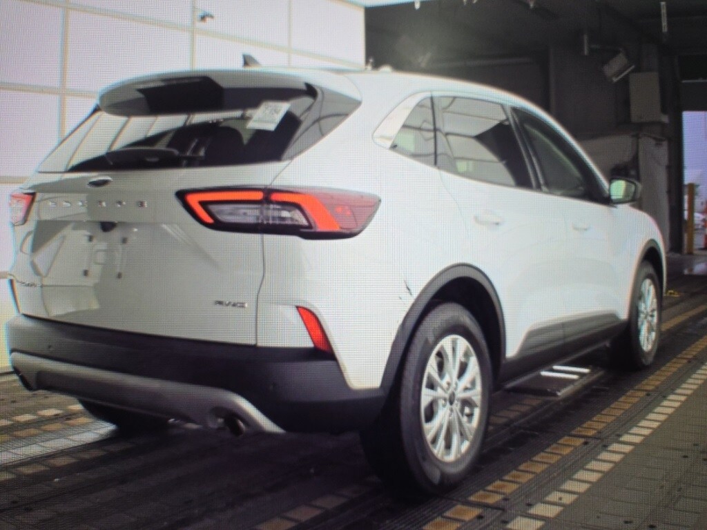 2023 Ford Escape Active photo 2