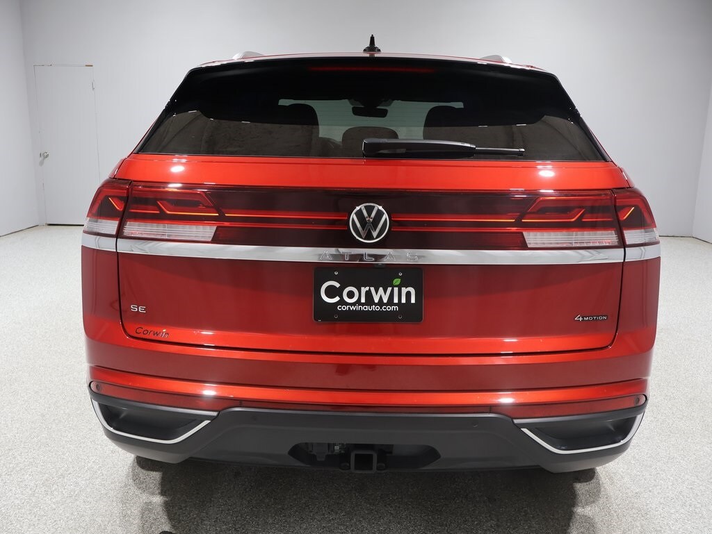 2024 Volkswagen Atlas Cross Sport SE Technology photo 3