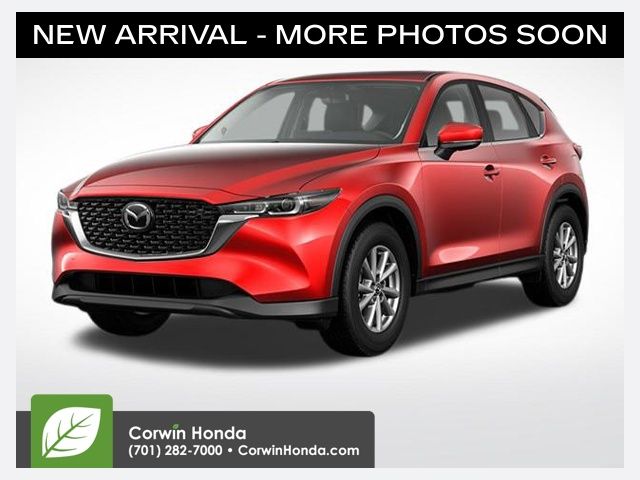 2023 Mazda CX-5 S Preferred package Auto AWD's photo