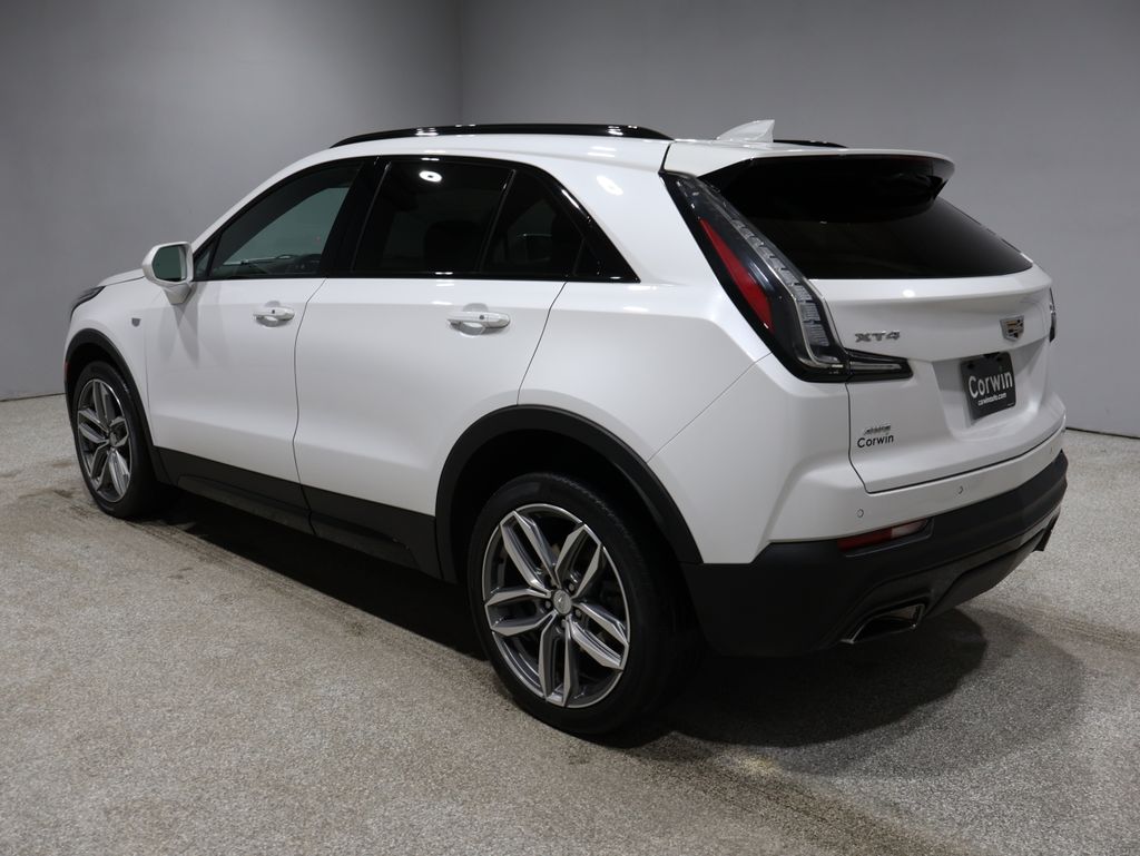 2020 Cadillac XT4 Sport photo 4