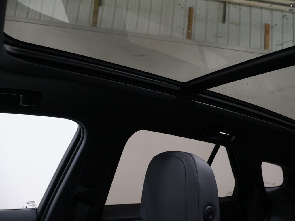 2026 Honda Prologue Touring photo 2