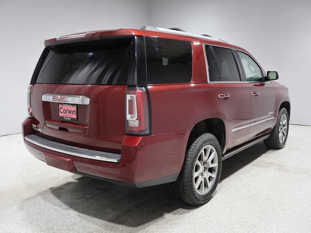 2017 Gmc Yukon Denali photo 2