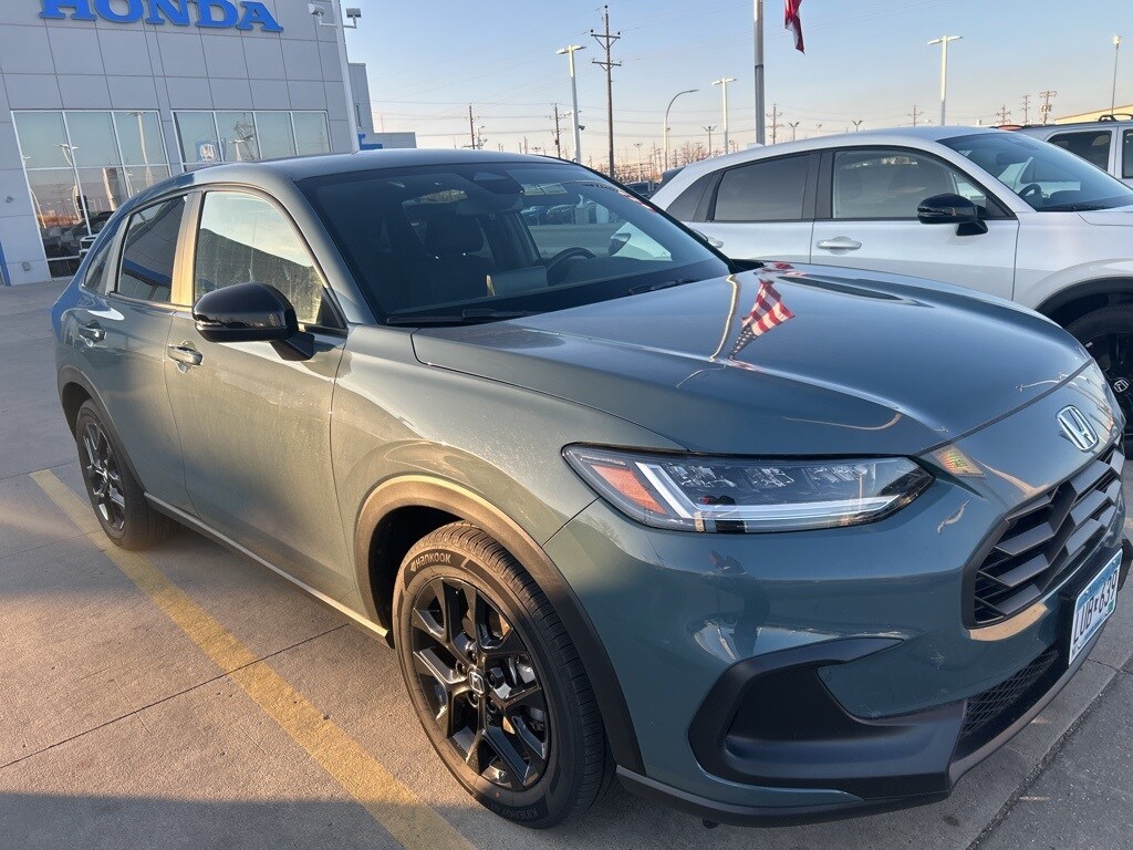 2024 Honda HR-V Sport photo 3