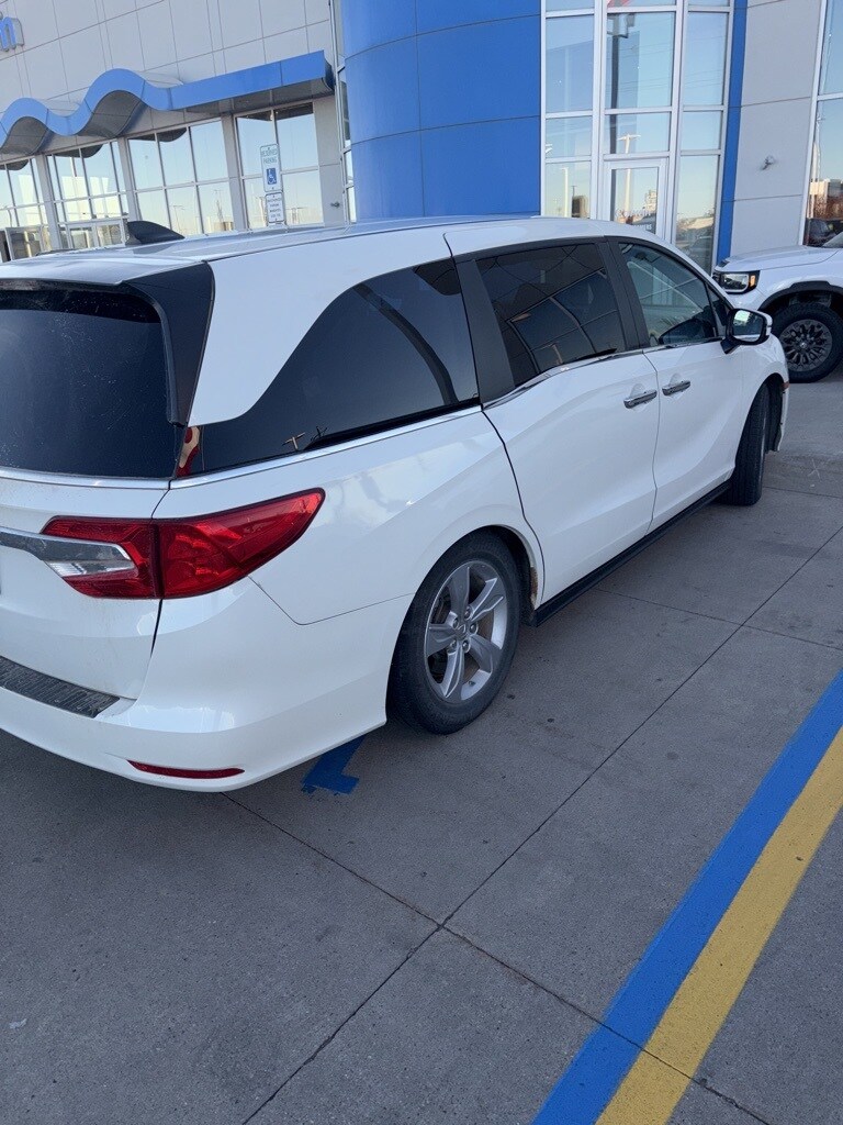2019 Honda Odyssey EX-L photo 3