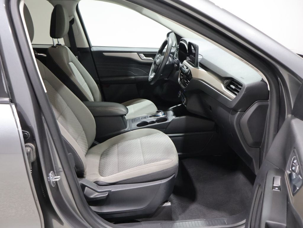 2021 Ford Escape SE - Photo 22