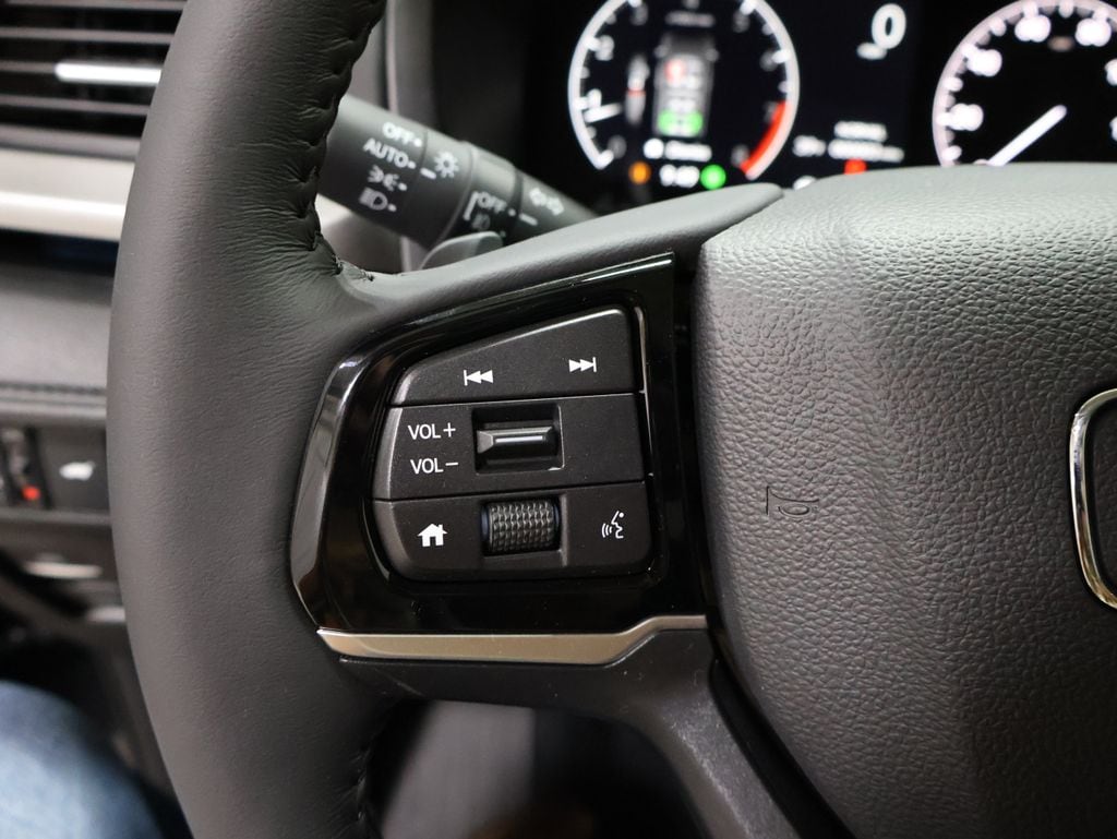 2026 Honda Odyssey Touring - Photo 31