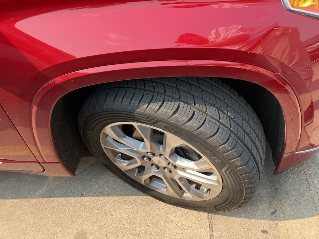 Used 2018 Chevrolet Traverse Premier with VIN 1GNEVJKWXJJ144494 for sale in Fargo, ND