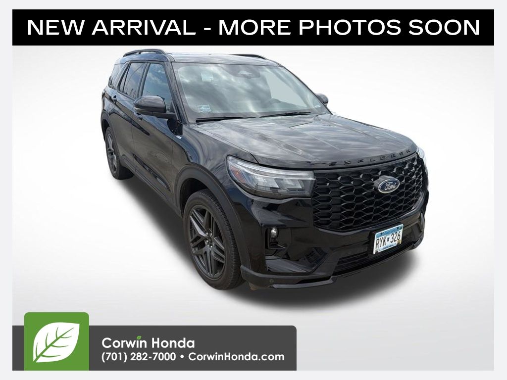2025 Ford Explorer ST-LINE 4WD (PL535)'s photo