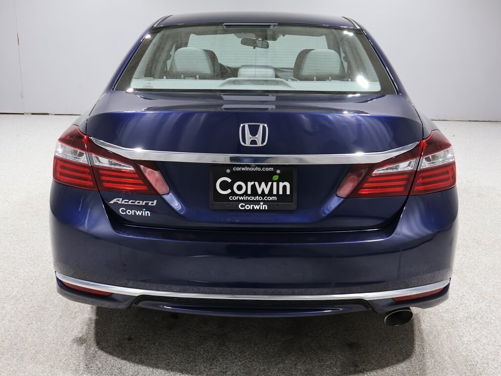 2016 Honda Accord LX photo 3