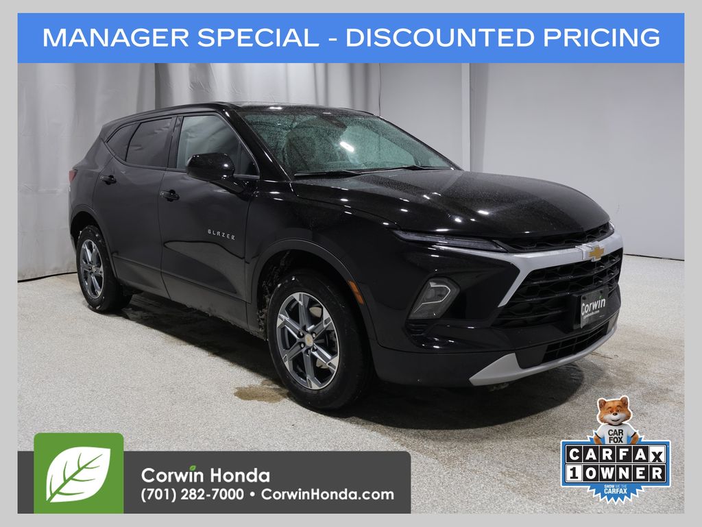 2025 Chevrolet Blazer 2.0T 2LT AWD's photo