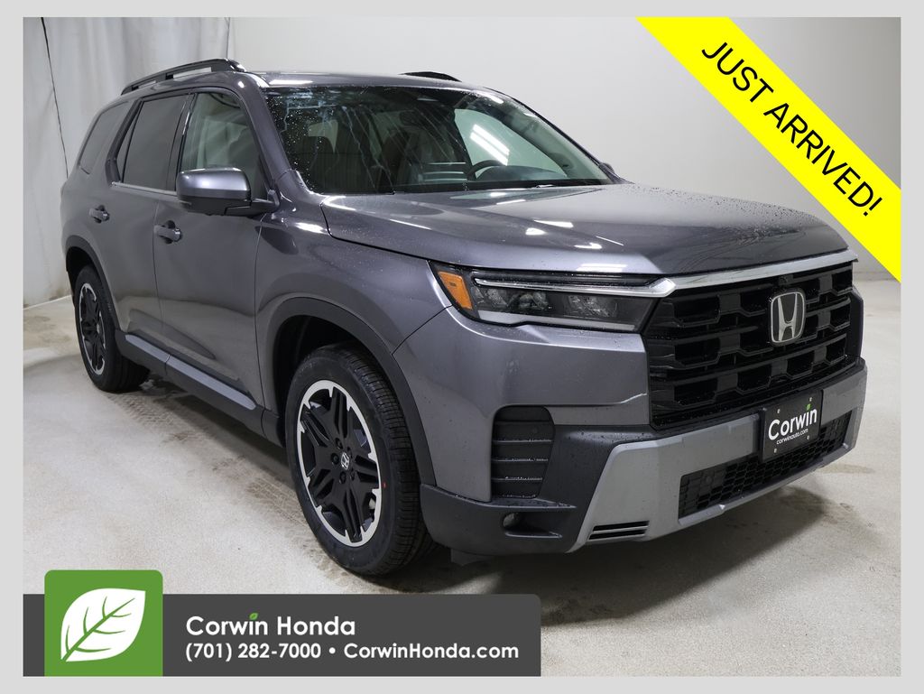 2026 Honda Pilot Touring AWD's photo