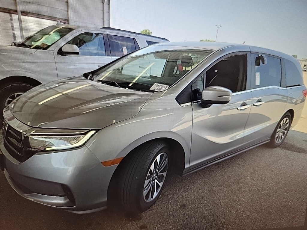 Used 2021 Honda Odyssey EX-L with VIN 5FNRL6H76MB014740 for sale in Fargo, ND