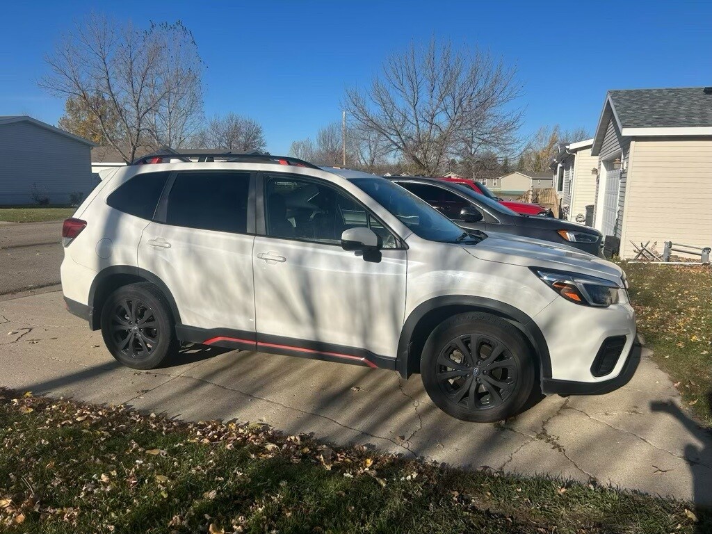2021 Subaru Forester Sport photo 3