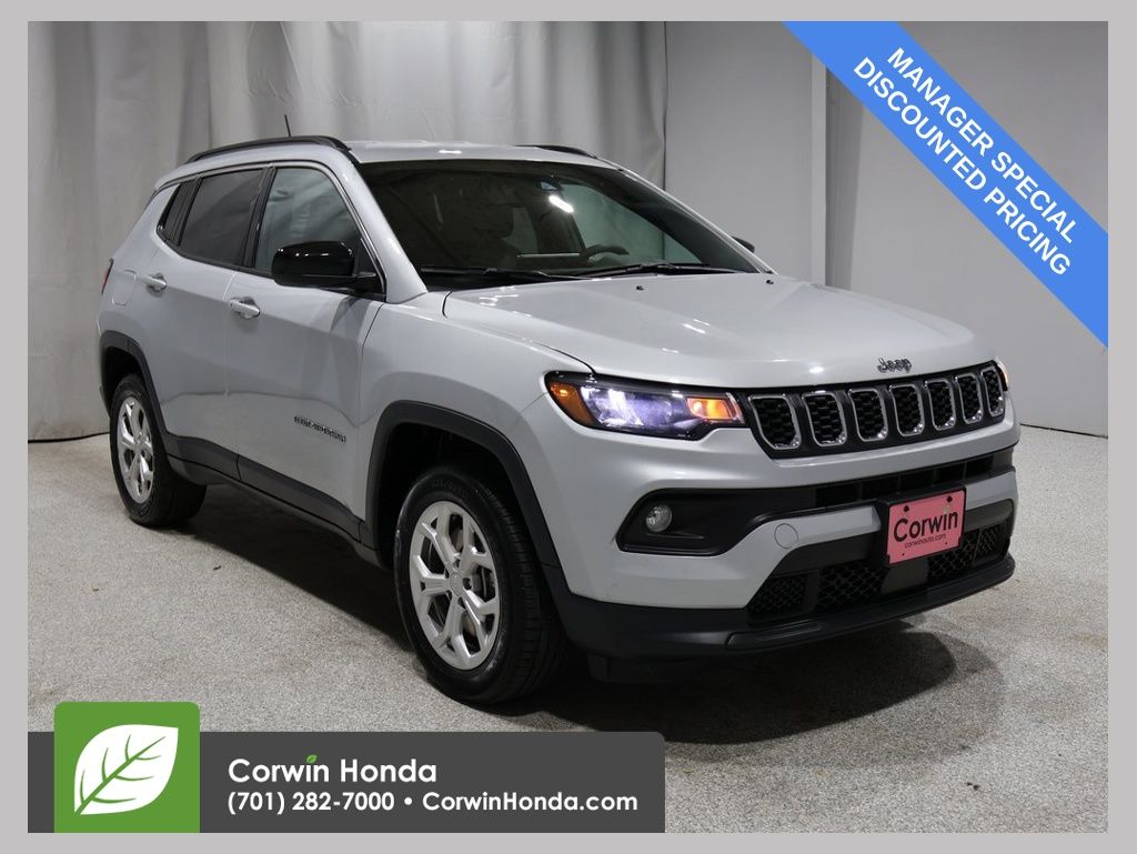 2024 Jeep Compass Latitude's photo