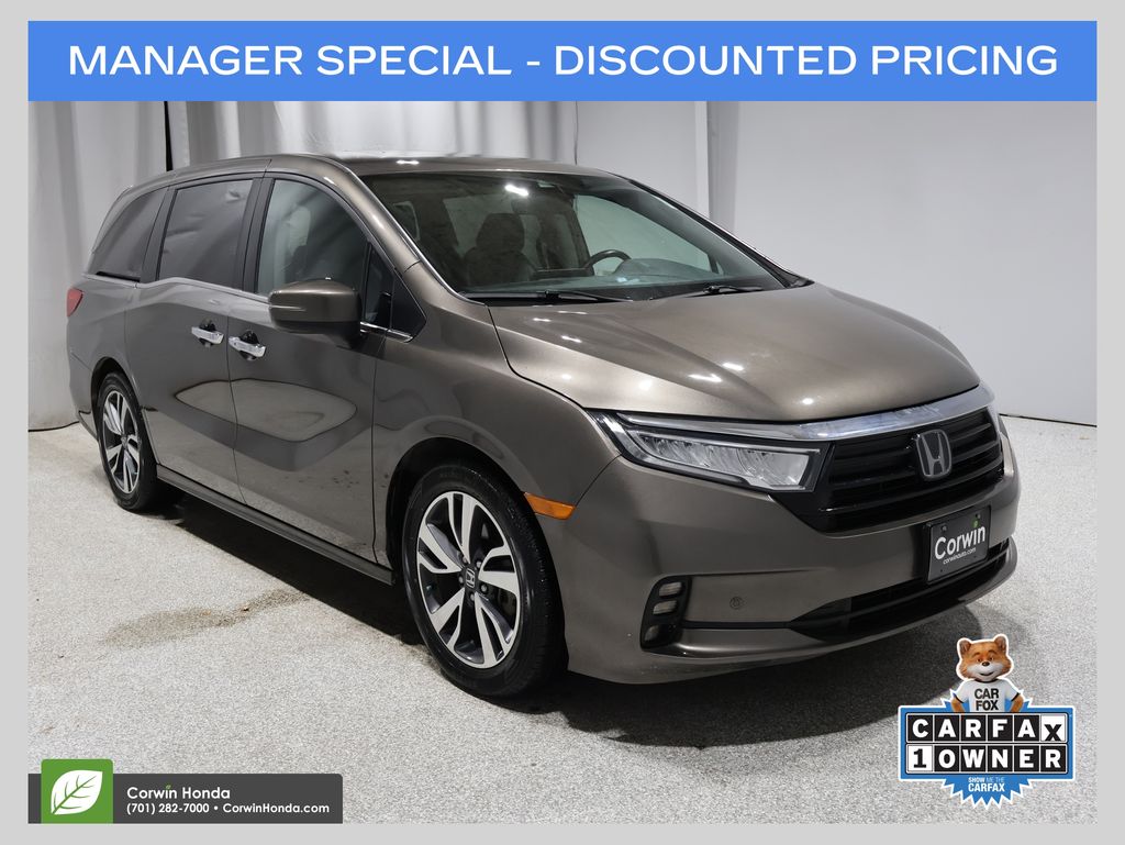 2022 Honda Odyssey Touring's photo