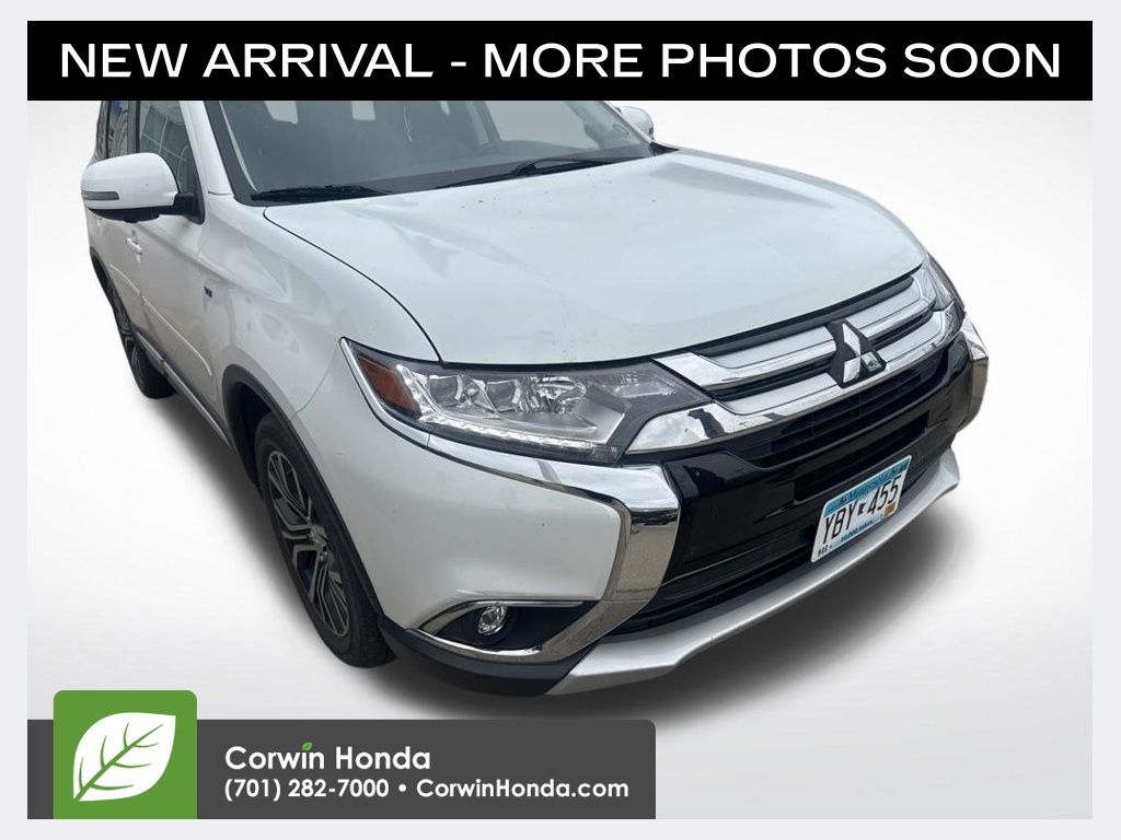 2018 Mitsubishi Outlander GT S-AWC's photo