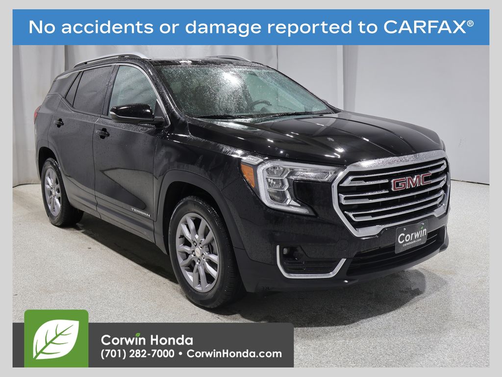 2024 GMC Terrain SLT AWD's photo