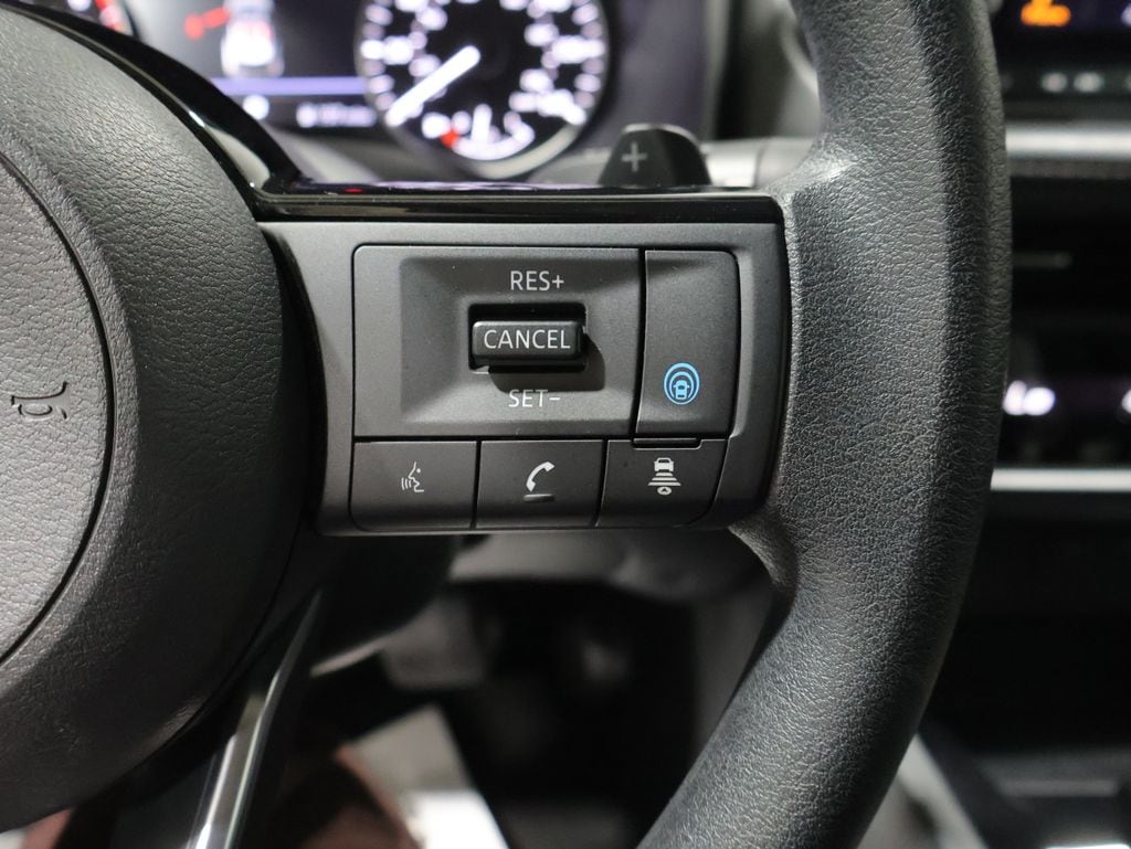 2023 Nissan Rogue SV - Photo 37
