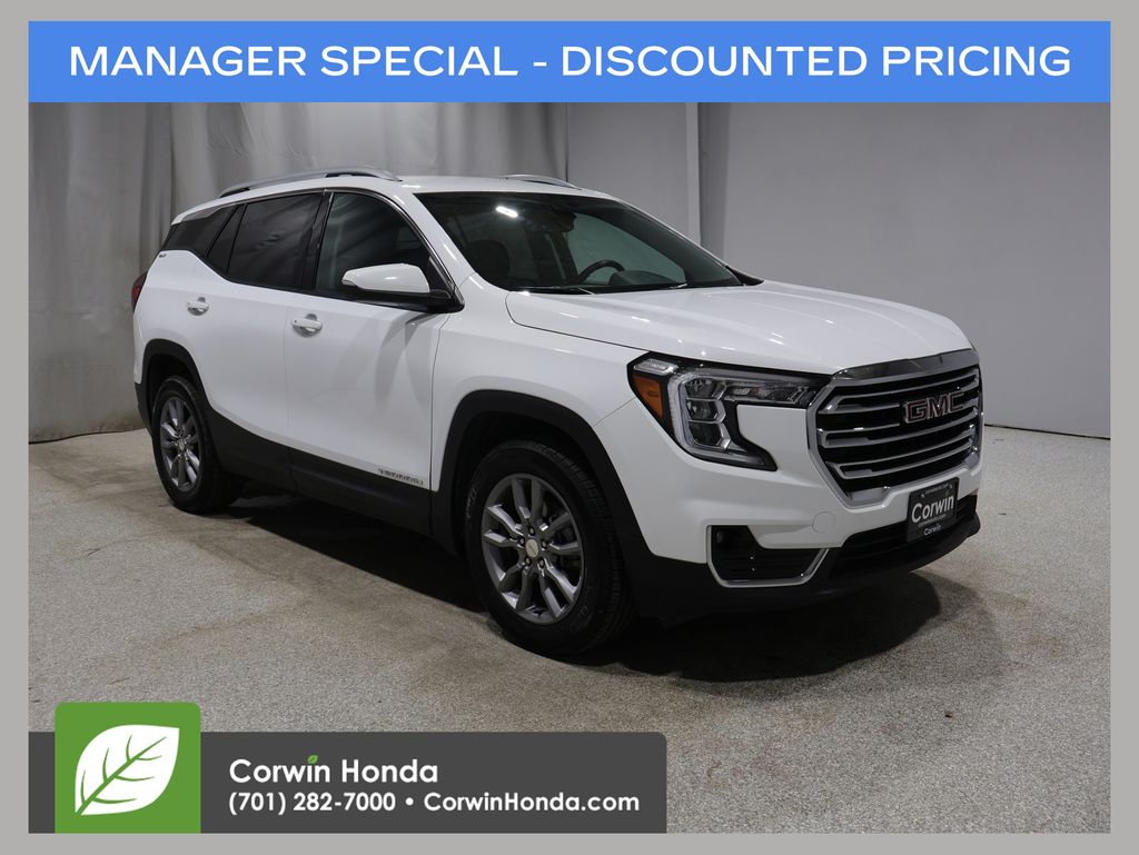 2024 GMC Terrain SLT AWD's photo