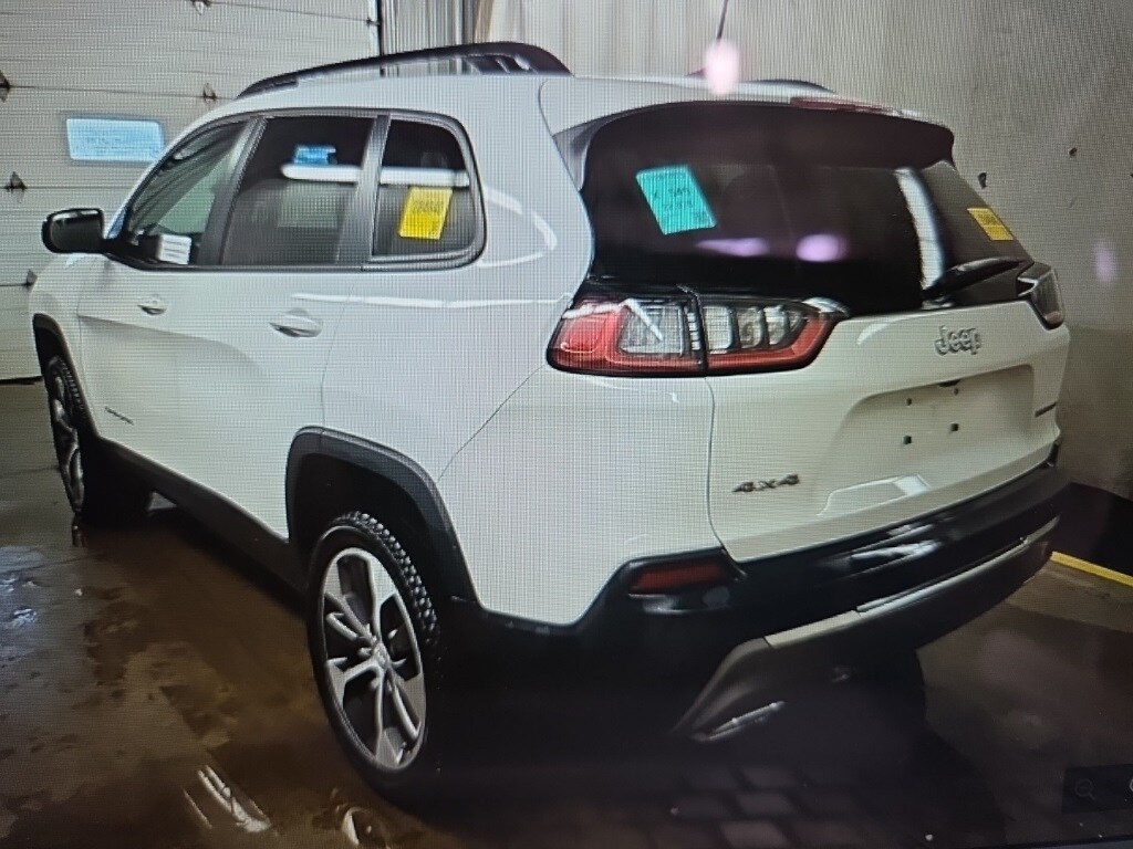 2022 Jeep Cherokee Limited photo 2