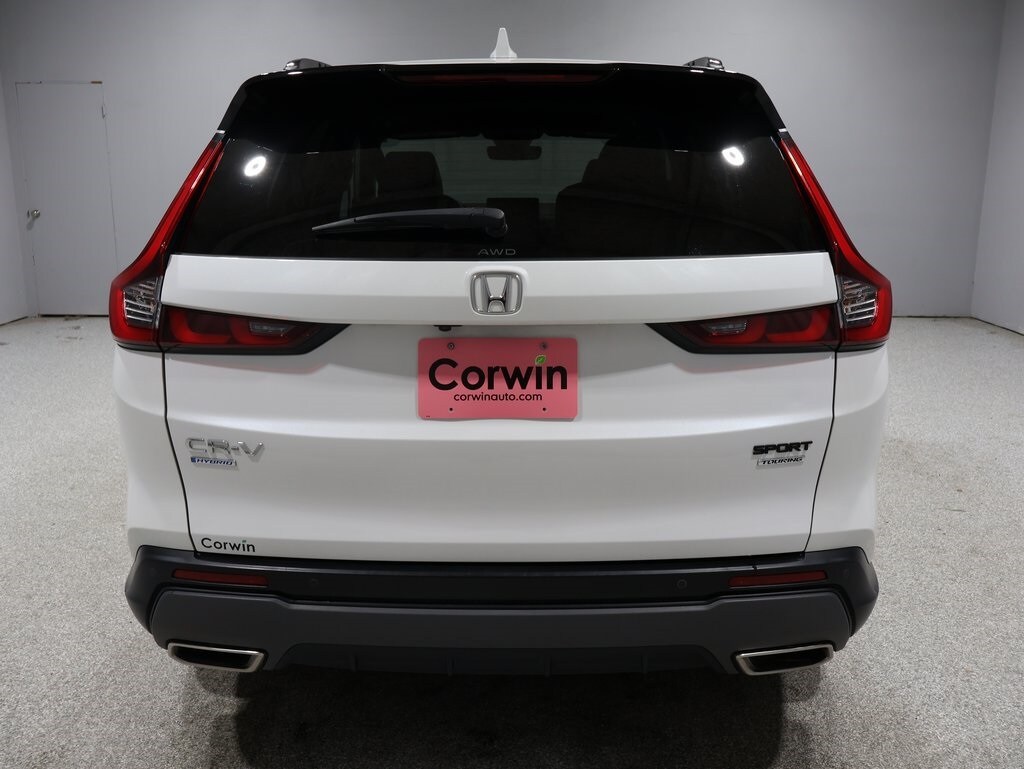 2023 Honda CR-V Hybrid Sport Touring photo 3