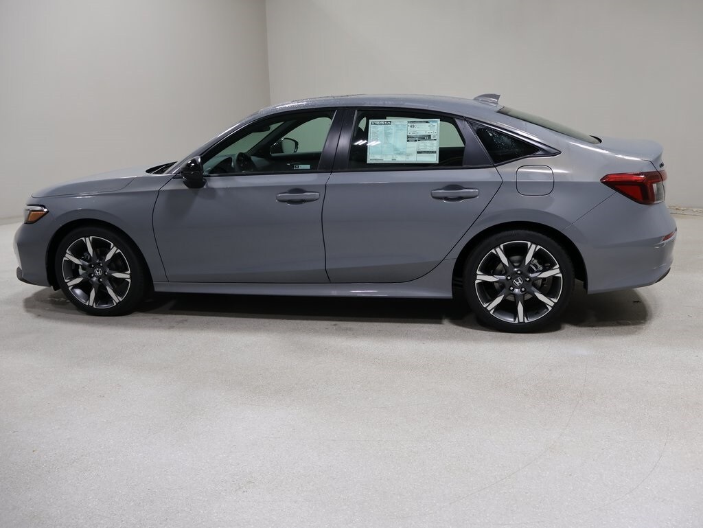 2026 Honda Civic Hybrid Sport Touring photo 4