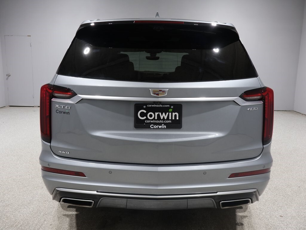 2024 Cadillac XT6 Premium Luxury photo 3
