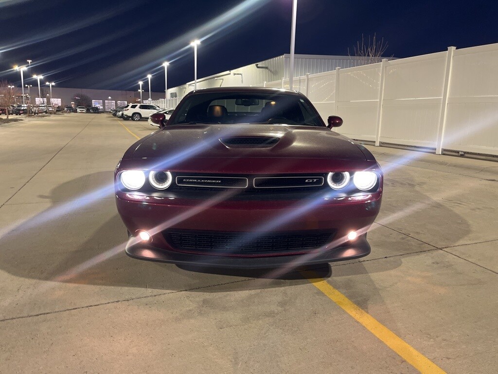 2019 Dodge Challenger GT photo 2